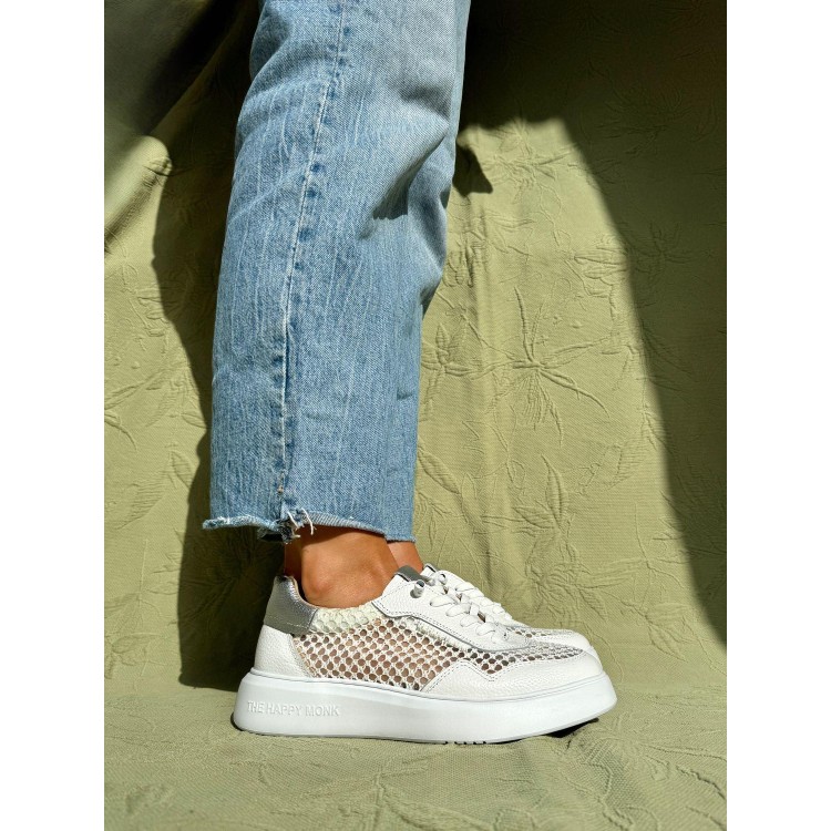 The Happy Monk-MANACOR 001