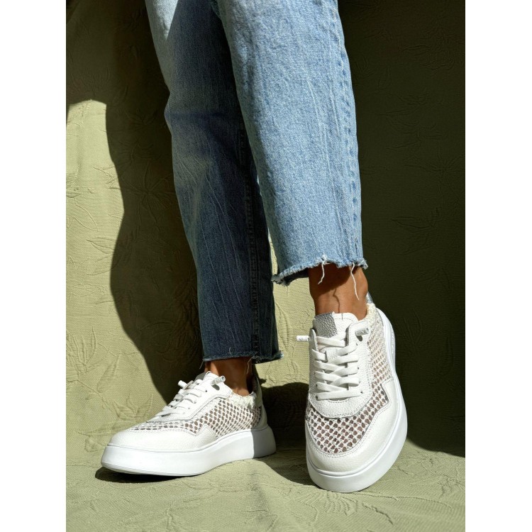 The Happy Monk-MANACOR 001